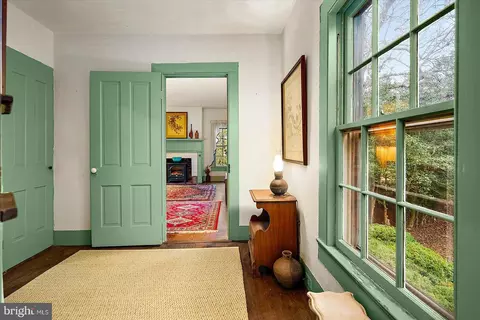Entry Way - 27947 Fairmount Rd, Westover, MD 21871 photo 21 of 23