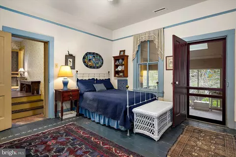 Bedroom - 27947 Fairmount Rd, Westover, MD 21871 photo 6 of 9