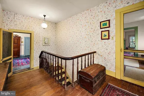 Entry Way - 27947 Fairmount Rd, Westover, MD 21871 photo 16 of 23
