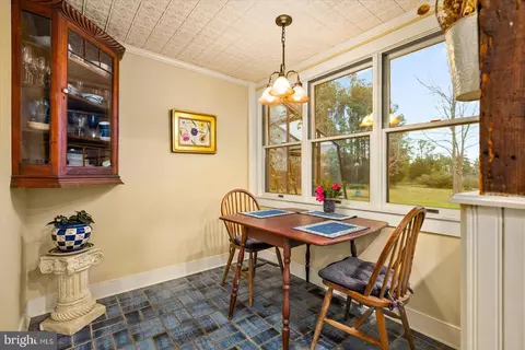 Dining - 27947 Fairmount Rd, Westover, MD 21871 photo 2 of 8