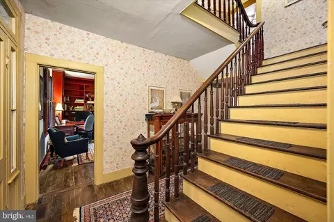 Entry Way - 27947 Fairmount Rd, Westover, MD 21871 photo 12 of 23
