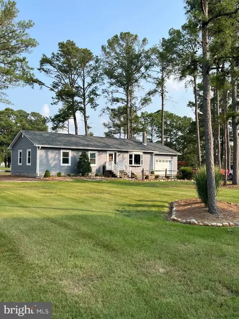 5241 Frances Rd, Crisfield, MD 21817