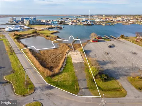 norris harbor drive, Crisfield, MD 21817