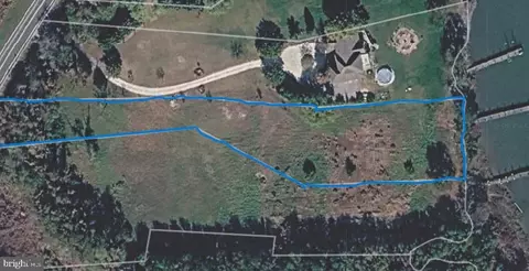 10277 Deal Island Rd, Deal Island, MD 21821