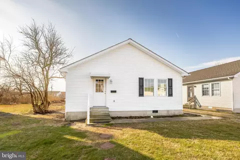 315 Broadway St, Crisfield, MD 21817