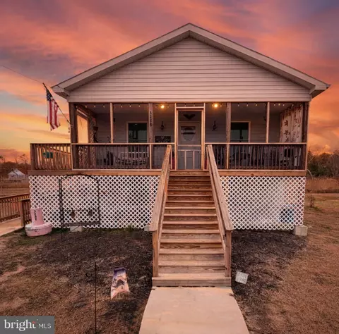 3288 Sackertown Rd, Crisfield, MD 21817