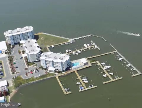 103 Williams St #115, Crisfield, MD 21817