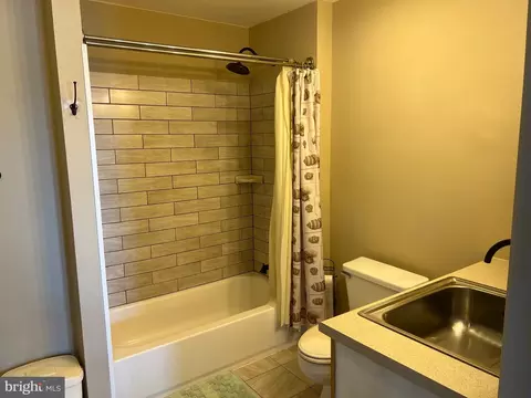 Bath - 25980 Rumbley Rd, Westover, MD 21871 photo 5 of 7