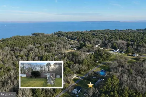10821 Toddville Rd, Deal Island, MD 21821