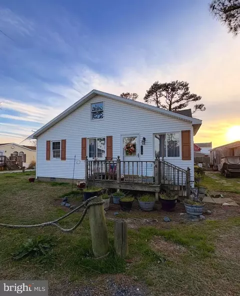 21162 Tuff St, Tylerton, MD 21866