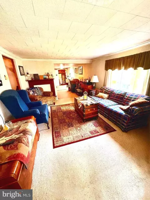Living - 21162 Tuff St, Tylerton, MD 21866 photo 1 of 2