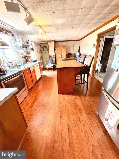 Kitchen - 21162 Tuff St, Tylerton, MD 21866 photo 1 of 5
