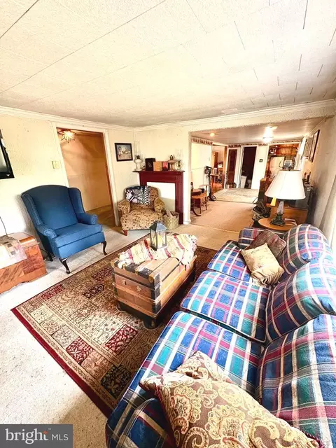 Living - 21162 Tuff St, Tylerton, MD 21866 photo 2 of 2
