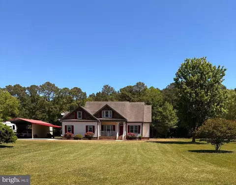 27445 Evans Dr, Marion Station, MD 21838