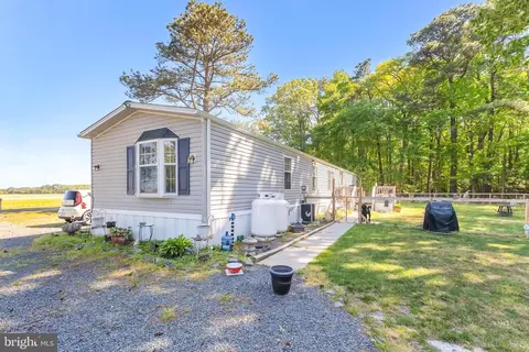 30105 Revells Neck Rd, Westover, MD 21871