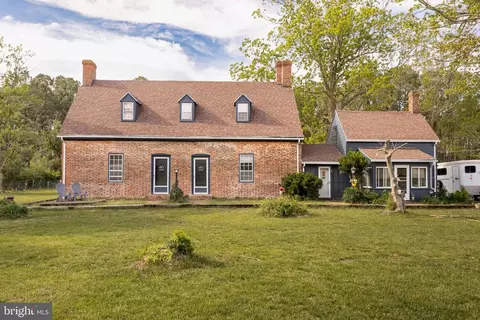 27012 Johnson Creek Rd, Crisfield, MD 21817