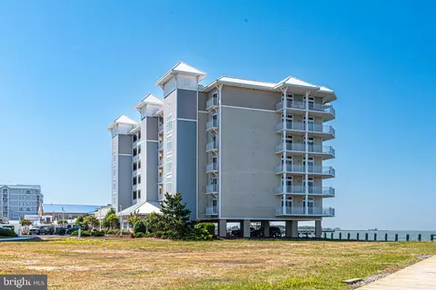 103 Williams St #417, Crisfield, MD 21817