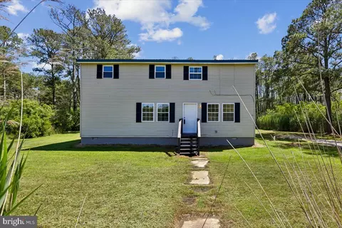 2899 Byrdtown Rd, Crisfield, MD 21817