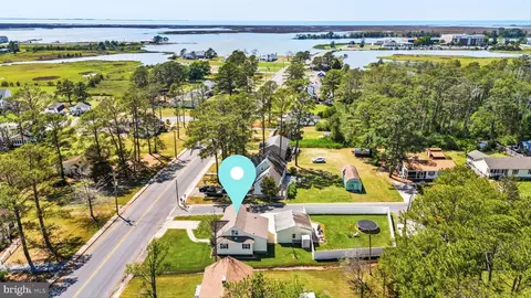 20 Hall Hwy, Crisfield, MD 21817