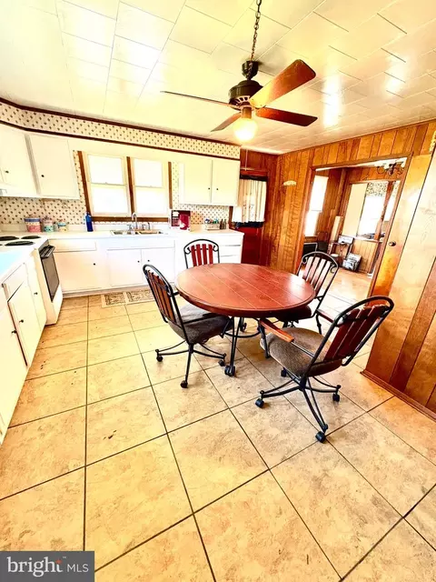 Kitchen - 3191 Marsh Rd, Ewell, MD 21824 photo 3 of 3