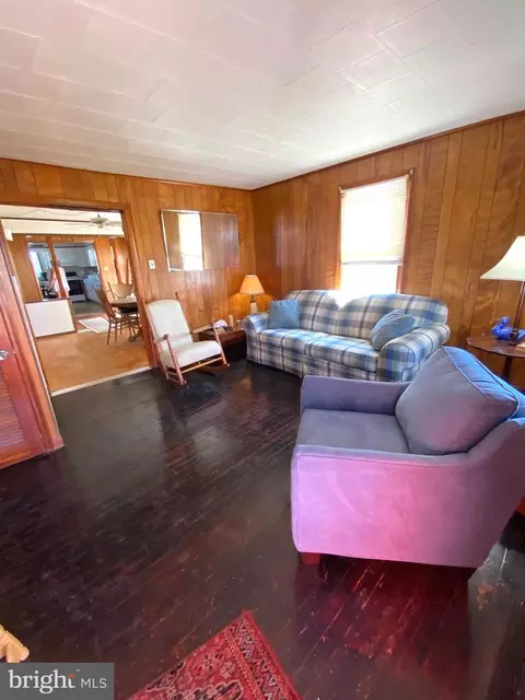 Living - 3191 Marsh Rd, Ewell, MD 21824 photo 1 of 4