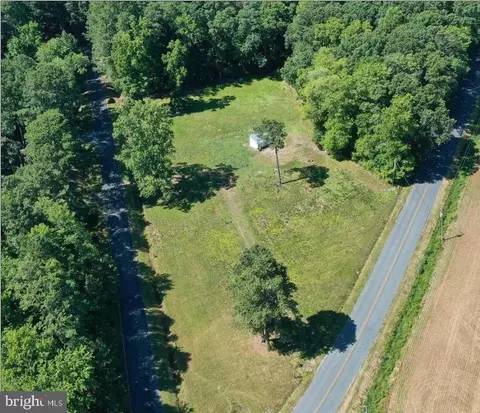13712 Crows Foot Ln, Princess Anne, MD 21853