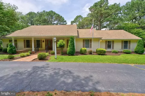 30124 Peggy Ln, Princess Anne, MD 21853