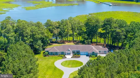 14265 Melody Dr, Princess Anne, MD 21853