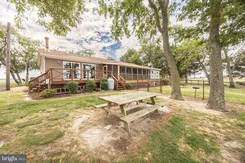 Exterior - 7940 Riverview Rd, Westover, MD 21871 photo 15 of 24
