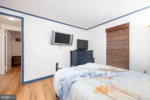 Bedroom - 7940 Riverview Rd, Westover, MD 21871 photo 2 of 11
