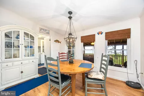 Dining - 7940 Riverview Rd, Westover, MD 21871 photo 3 of 3