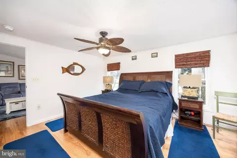 Bedroom - 7940 Riverview Rd, Westover, MD 21871 photo 9 of 11