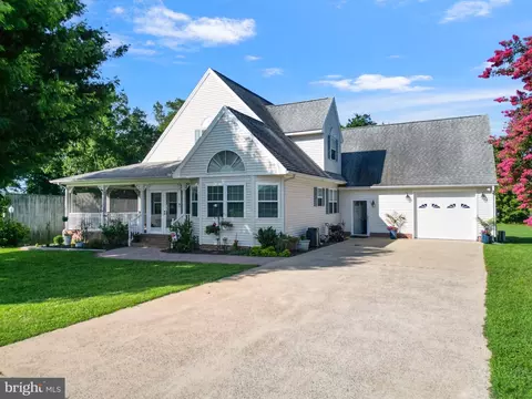 11395 Hayman Dr, Princess Anne, MD 21853