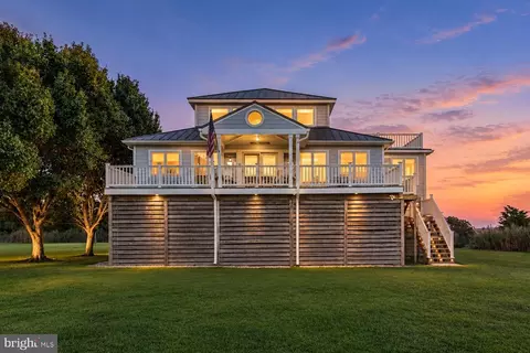 14 Hammock Pointe, Crisfield, MD 21817