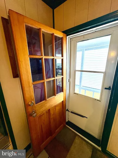 Entry Way - 3287 Marsh Rd, Ewell, MD 21824 photo 1 of 3