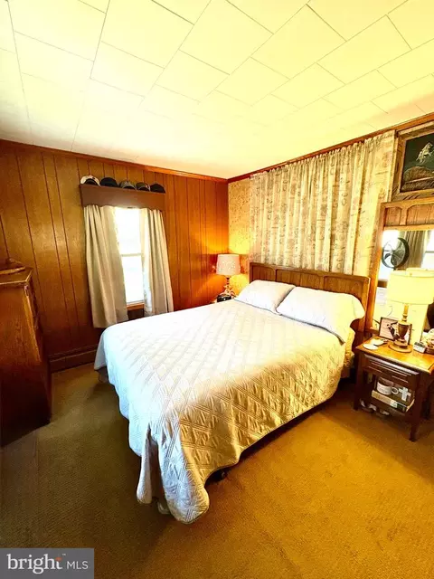 Bedroom - 3287 Marsh Rd, Ewell, MD 21824 photo 1 of 4