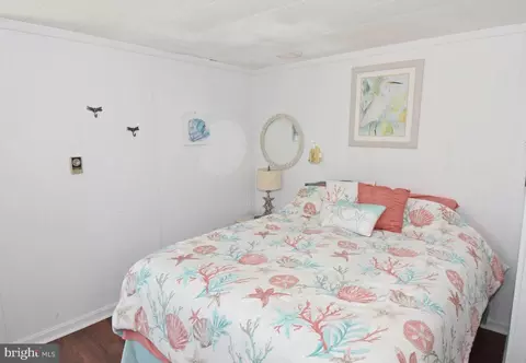 Bedroom - 25795 Drum Point Rd, Westover, MD 21871 photo 2 of 7