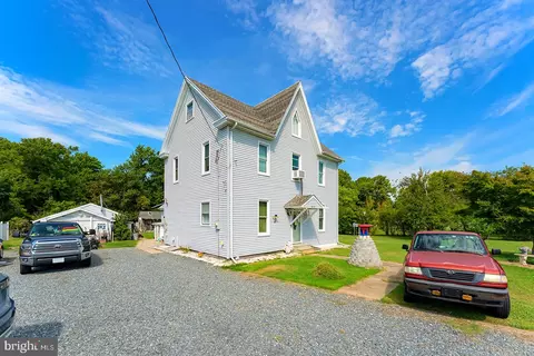 9940 Deal Island Rd, Deal Island, MD 21821
