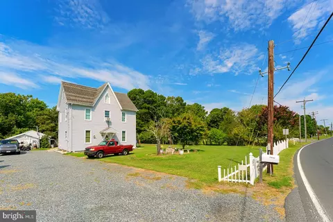 9940 Deal Island Rd, Deal Island, MD 21821