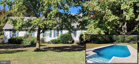 29246 Alms House Rd, Trappe, MD 21673