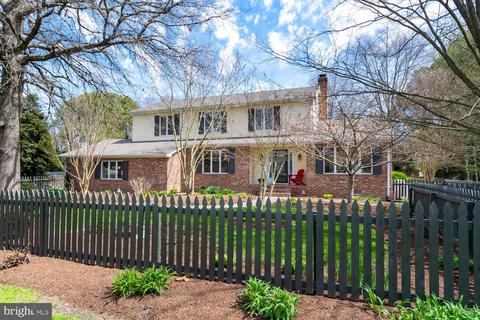 6203 Canterbury Dr, Easton, MD 21601