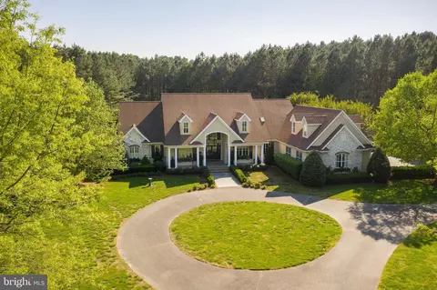 28439 Catalpa Point Rd, Easton, MD 21601