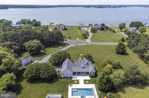 22431 Indian Point Rd, Bozman, MD 21612