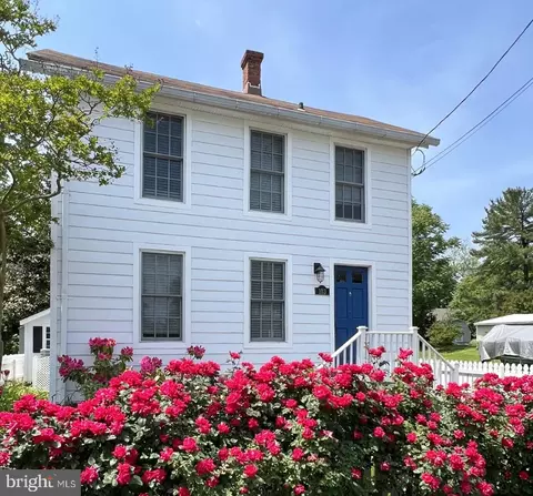 103 Stewart Ave, Oxford, MD 21654