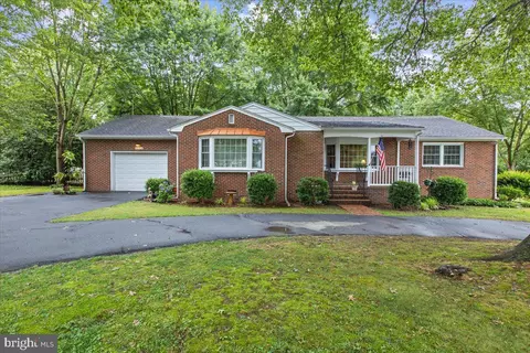 29360 Bartlett Ave, Easton, MD 21601