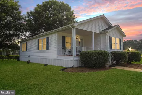 10 Victoria Ct, Easton, MD 21601