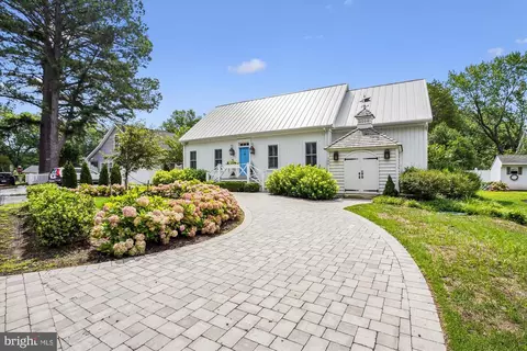 106 Douglass Ln, Saint Michaels, MD 21663