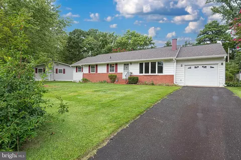 29292 Bartlett Ave, Easton, MD 21601