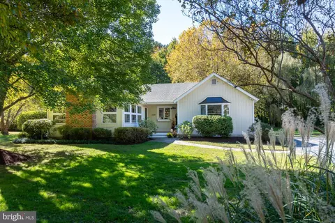 7284 Solitude Rd, Saint Michaels, MD 21663