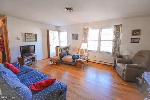 104 E Maple Ave, Saint Michaels, MD 21663 photo 5